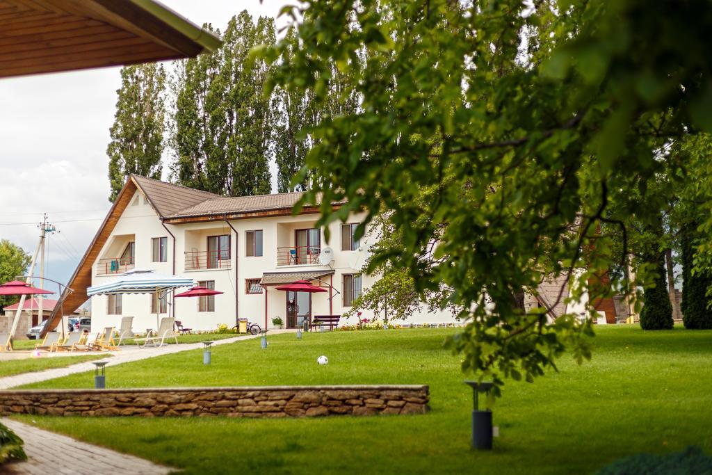 Dolinnka Hotel チョルポン・アタ エクステリア 写真
